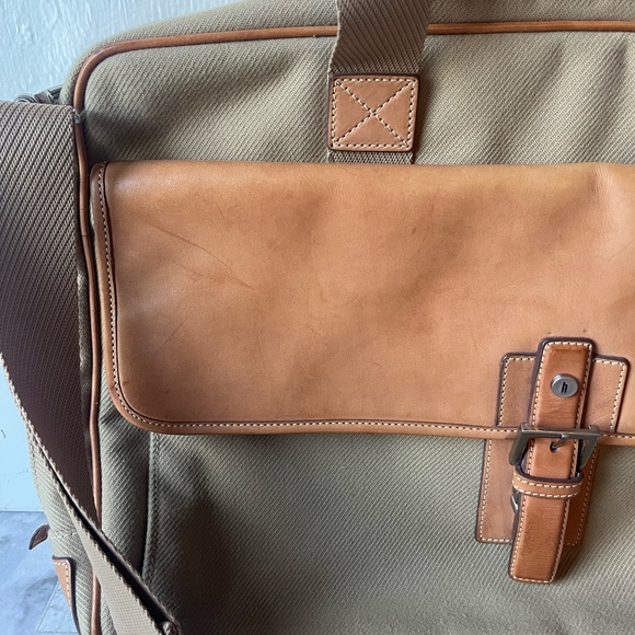 Hartmann The Hudson Collection Twill and Leather Travel Bag NWT - Picture 2 of 8
